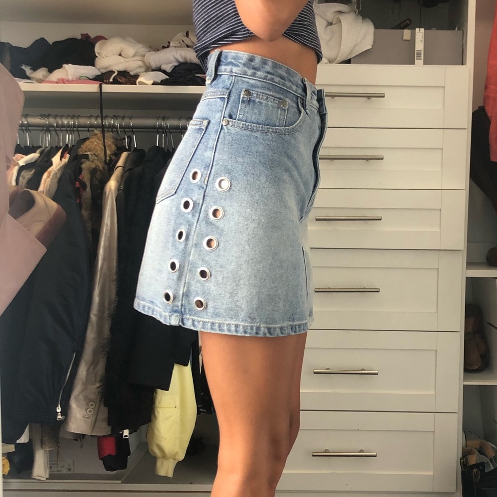 Eyelet denim skirt
